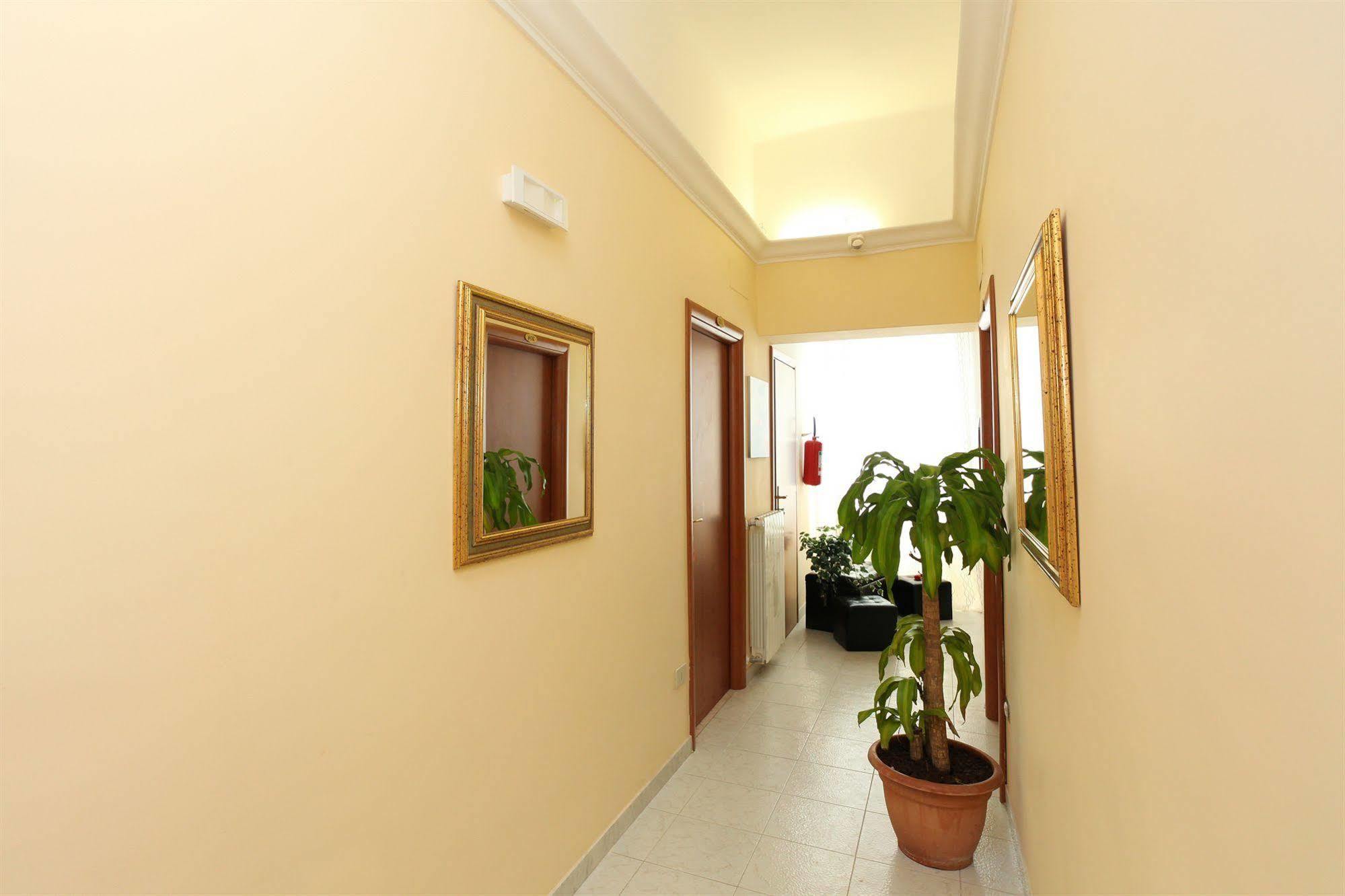 Hotel Pisa Roma Exterior foto
